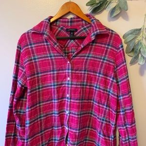 ⭐️ Land’s End Pink Plaid Flannel